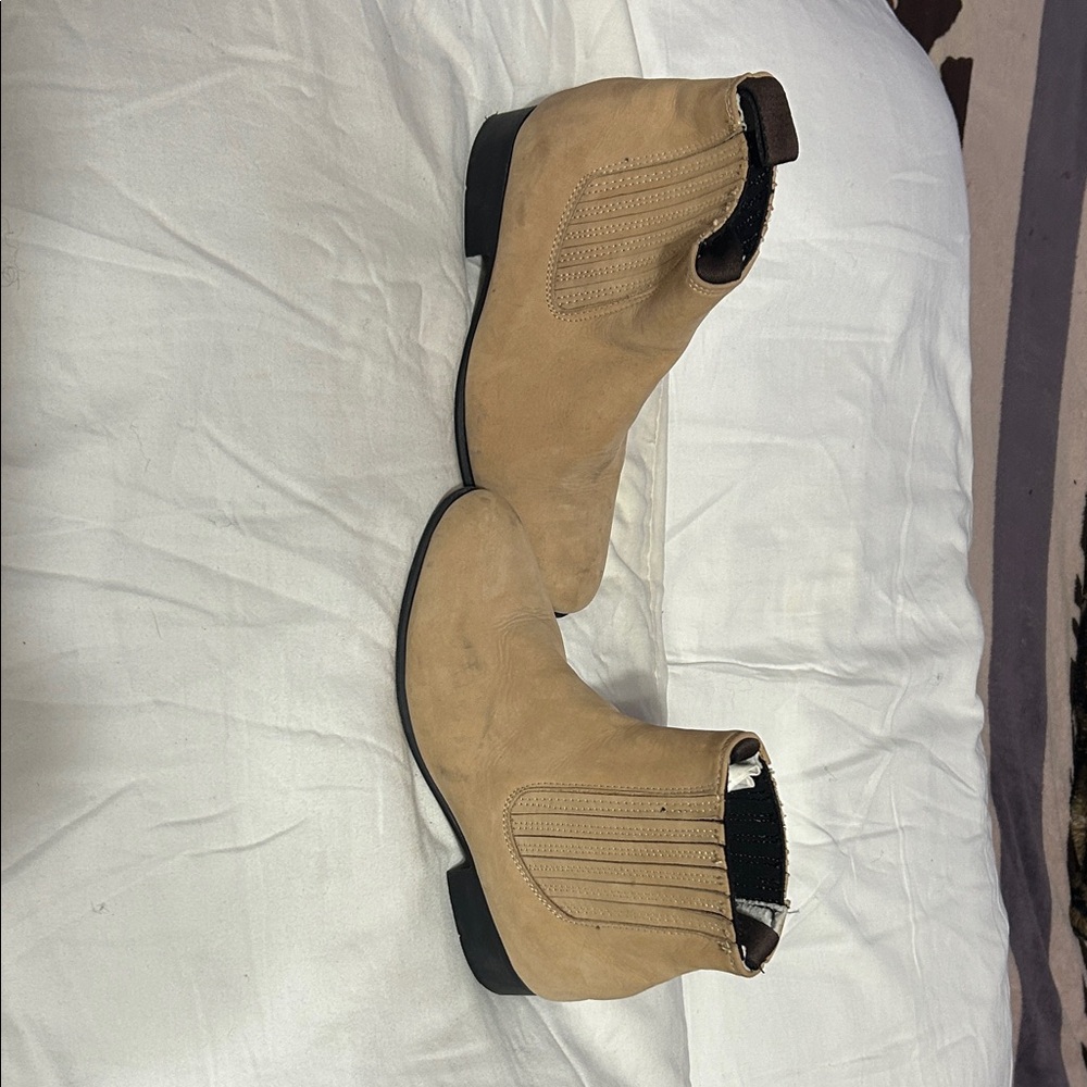 Tan Chelsea Boots for Men